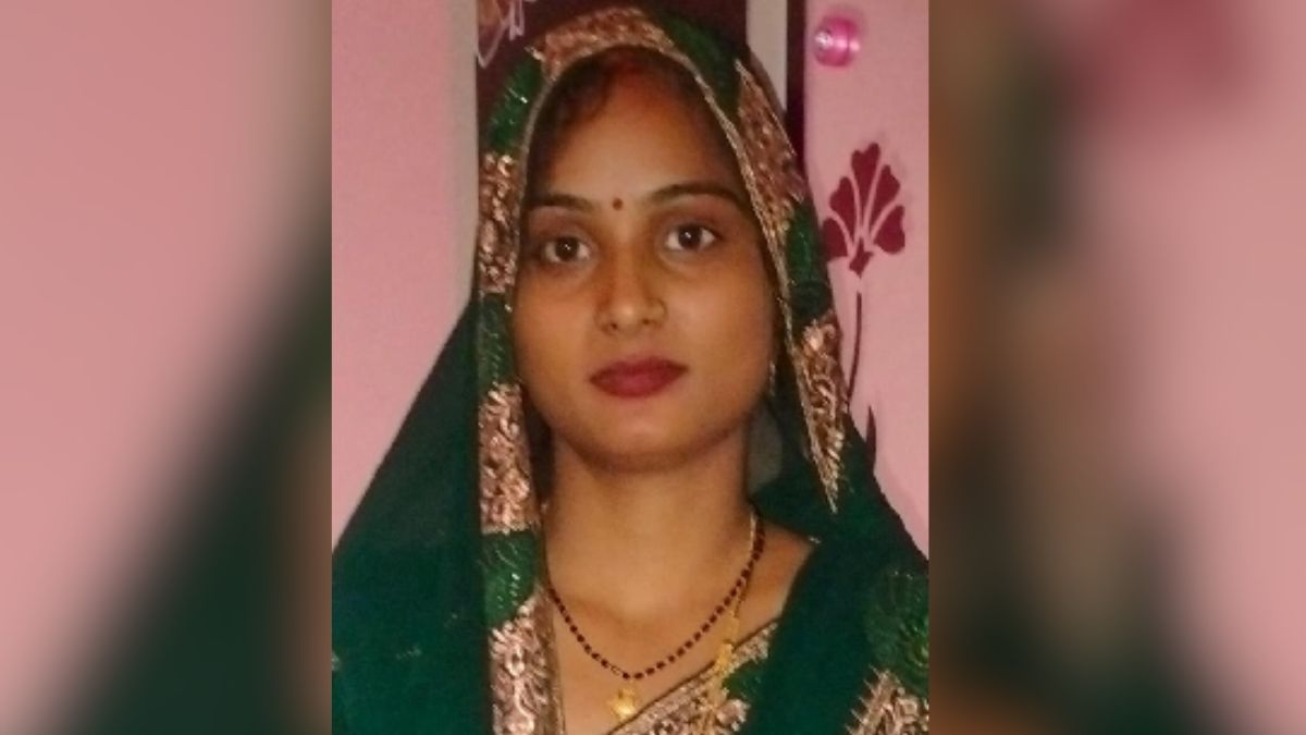 maharajganj newly married woman dies in suspicious circumstances