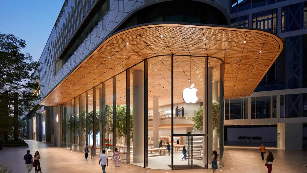 apple decide to job cut in sales team may result into layoffs amid us shutdown