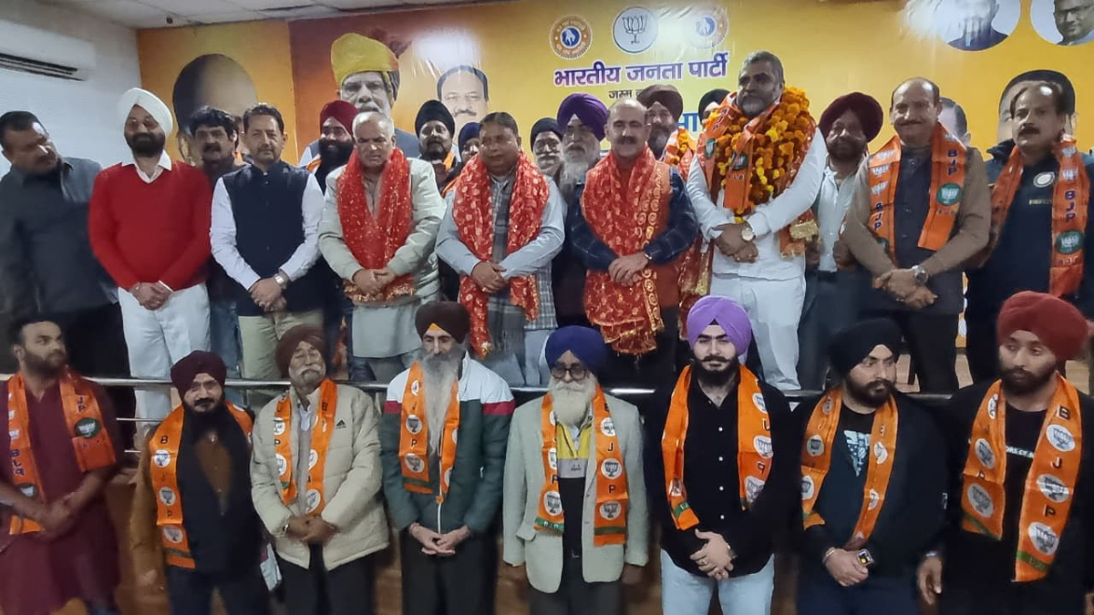 bjp expansion in kashmir unemployed engineers refugees join hands