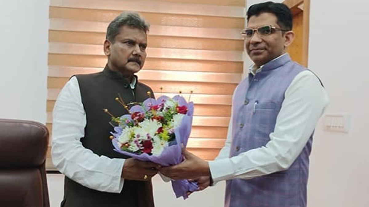 bihar education ministers instructions to teachers assurance of favorable steps