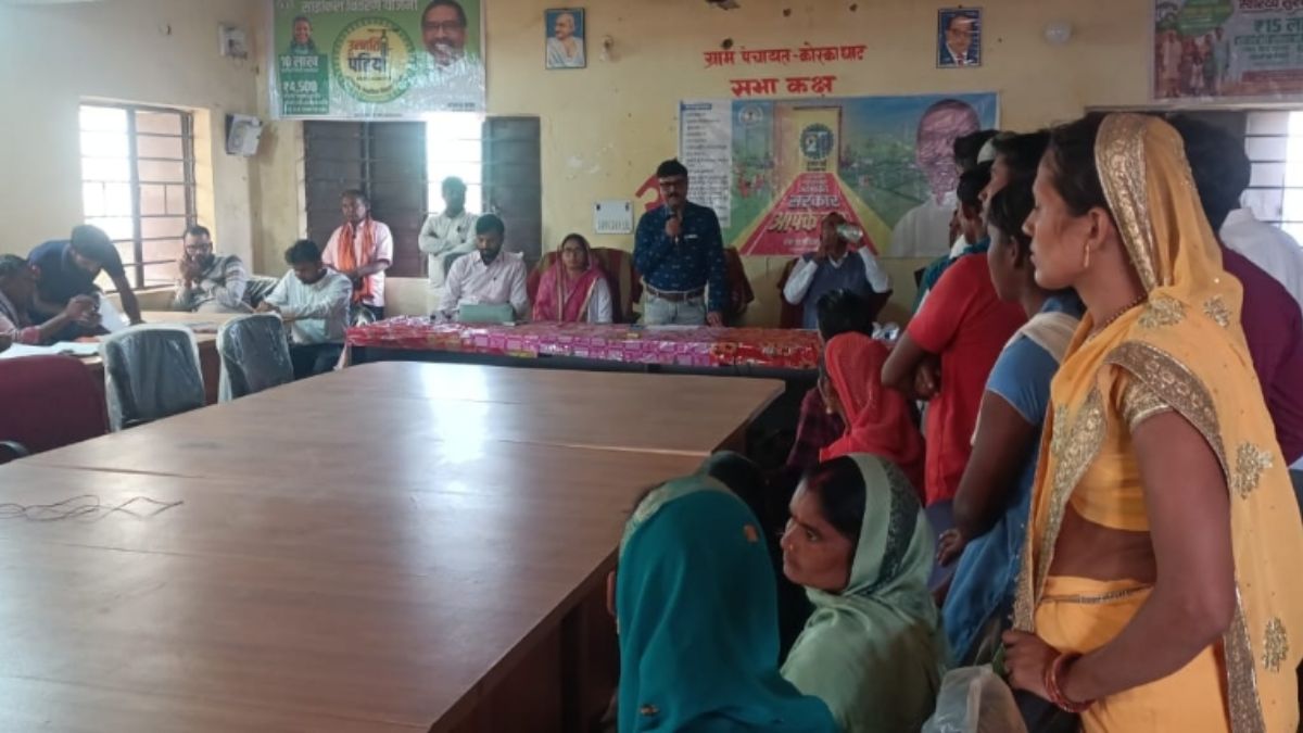 maiyan samman and abua awas applications surge in aapki sarkar aapke dwar programme