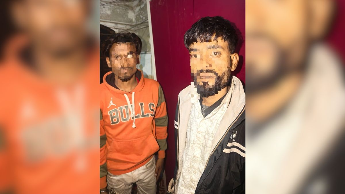 hajipur police action two interstate criminals arrested with illegal weapons
