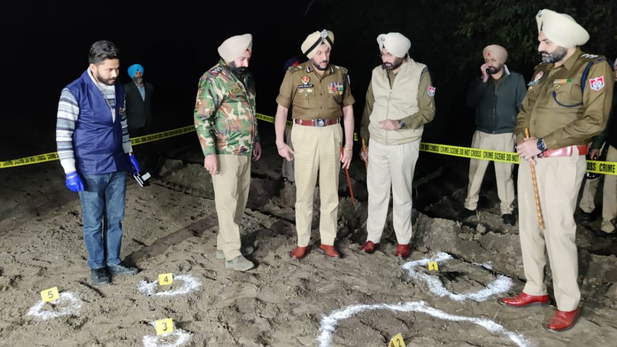 amritsar police encounter with robbery suspect one injured