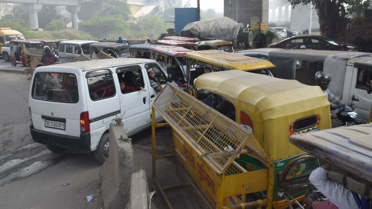 road safety illegal uturns on delhi roads pose deadly threat