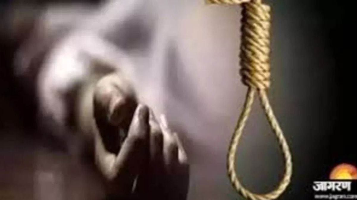 meerut news madhya pradesh youth commits suicide