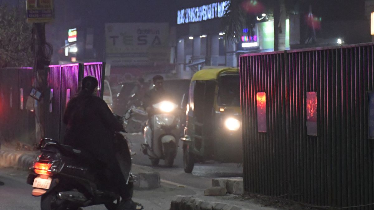 delhi road accidents black spots reduced but accidents remain high