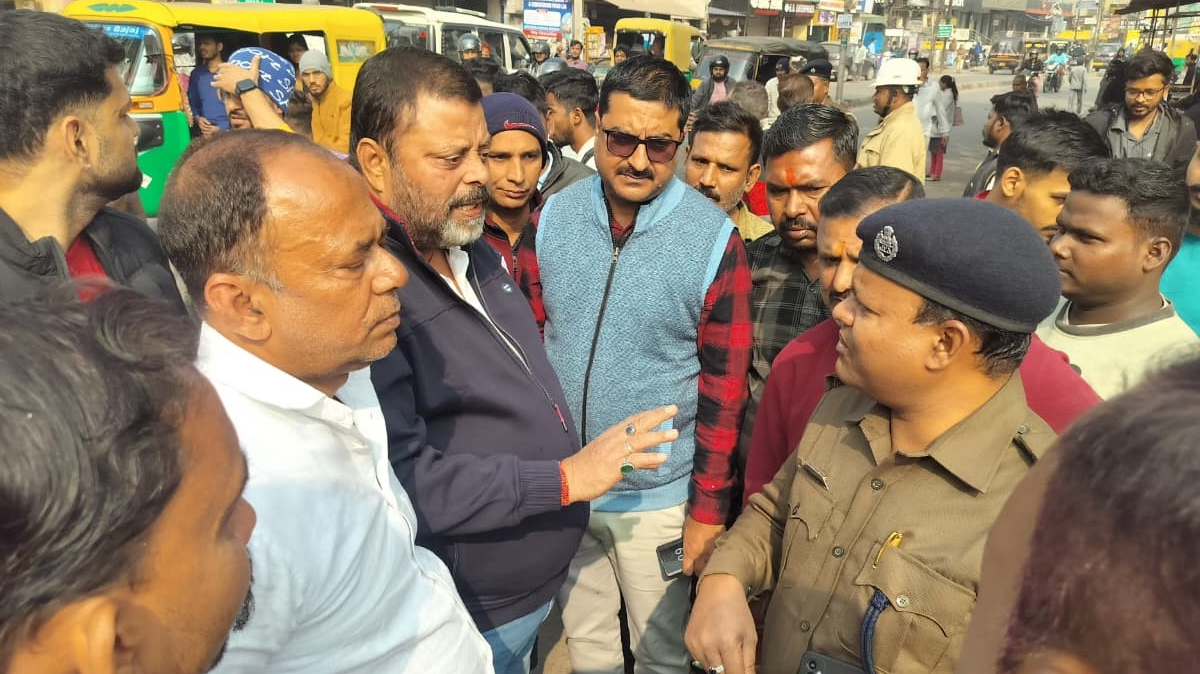 mango flyover construction halted amidst protest against oneway traffic