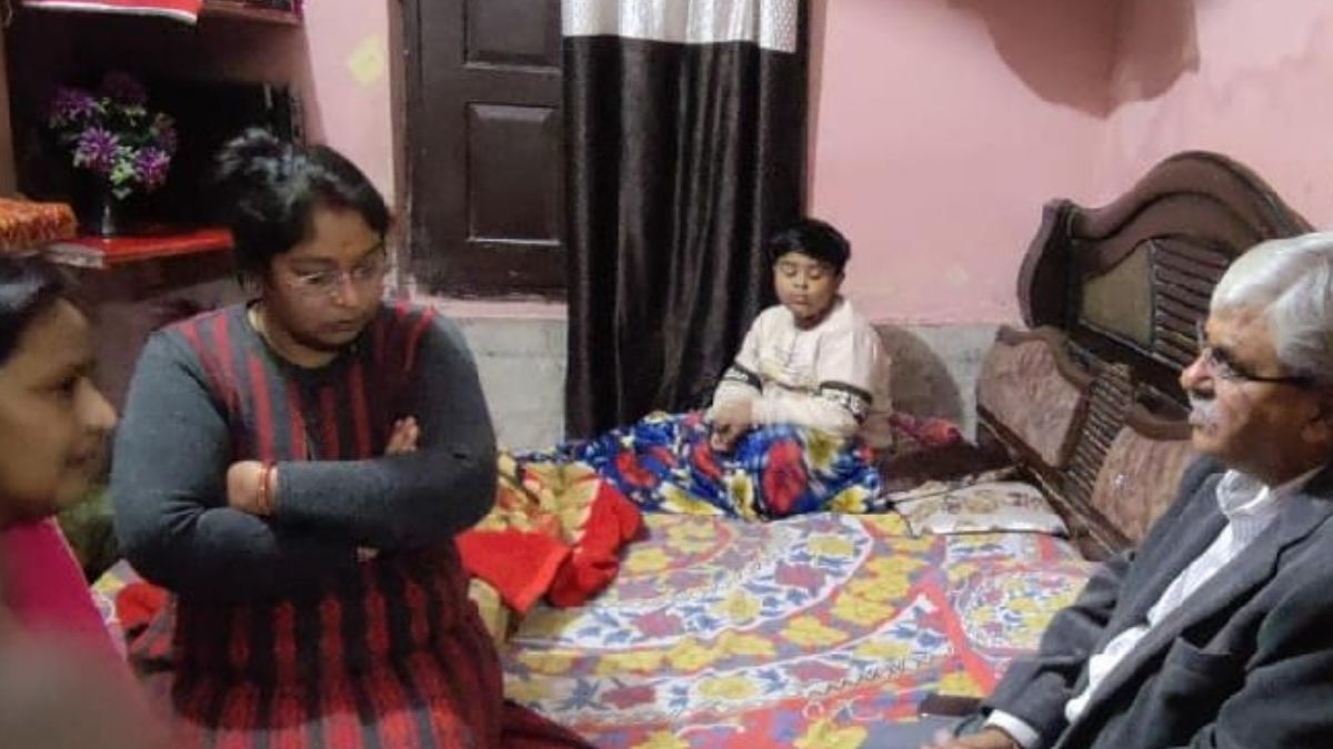 firozabad mla manish asiza meets supriya s mother stranded in cameroon assures help