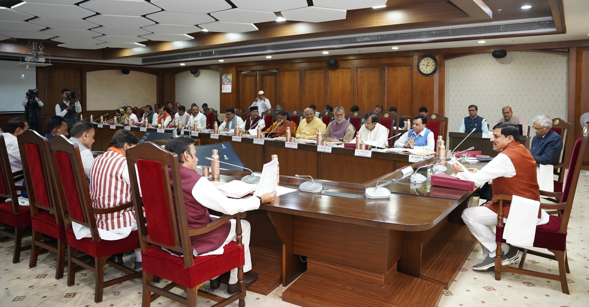 mp nagar palika election direct public vote right to recall