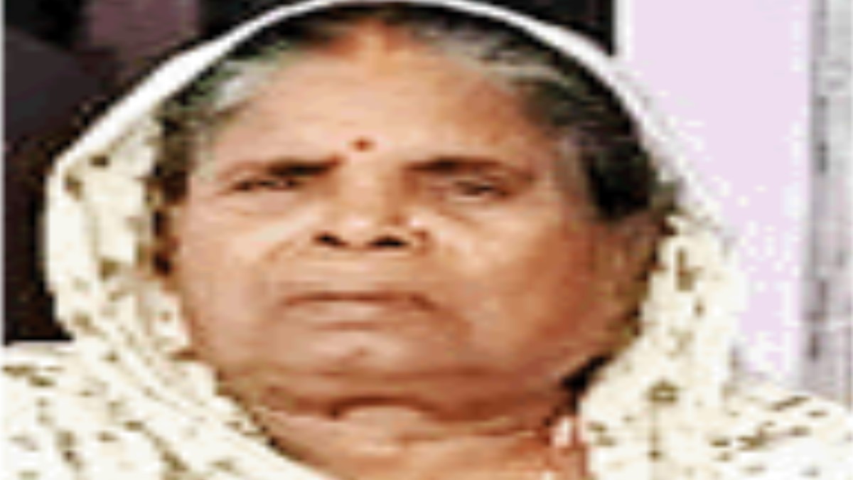 jaunpur old age home son refuses body of mother