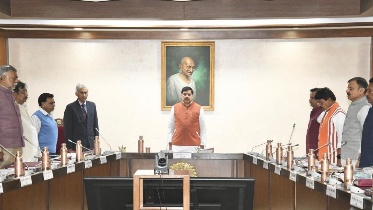 mp cabinet approves financial assistance of rs 1 crore to the family of late inspector ashish sharma