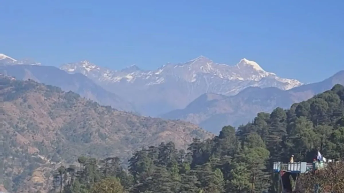 https://www.jagranimages.com/images/2025/11/25/article/image/uttrakhand-winter-1764040858848.jpg