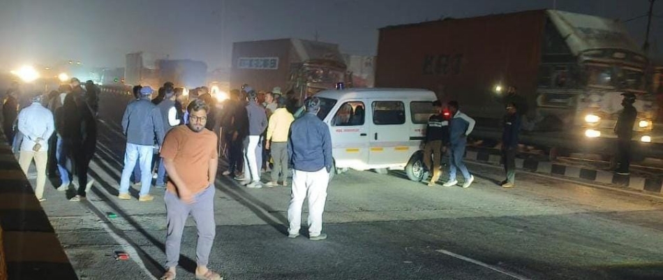 pregnant woman dies during treatment family protests and vandalizes hospital