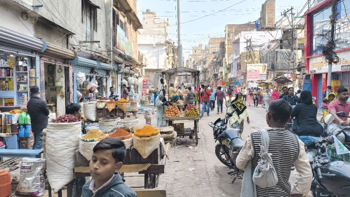 ara anti encroachment drive fails shops return to streets immediately