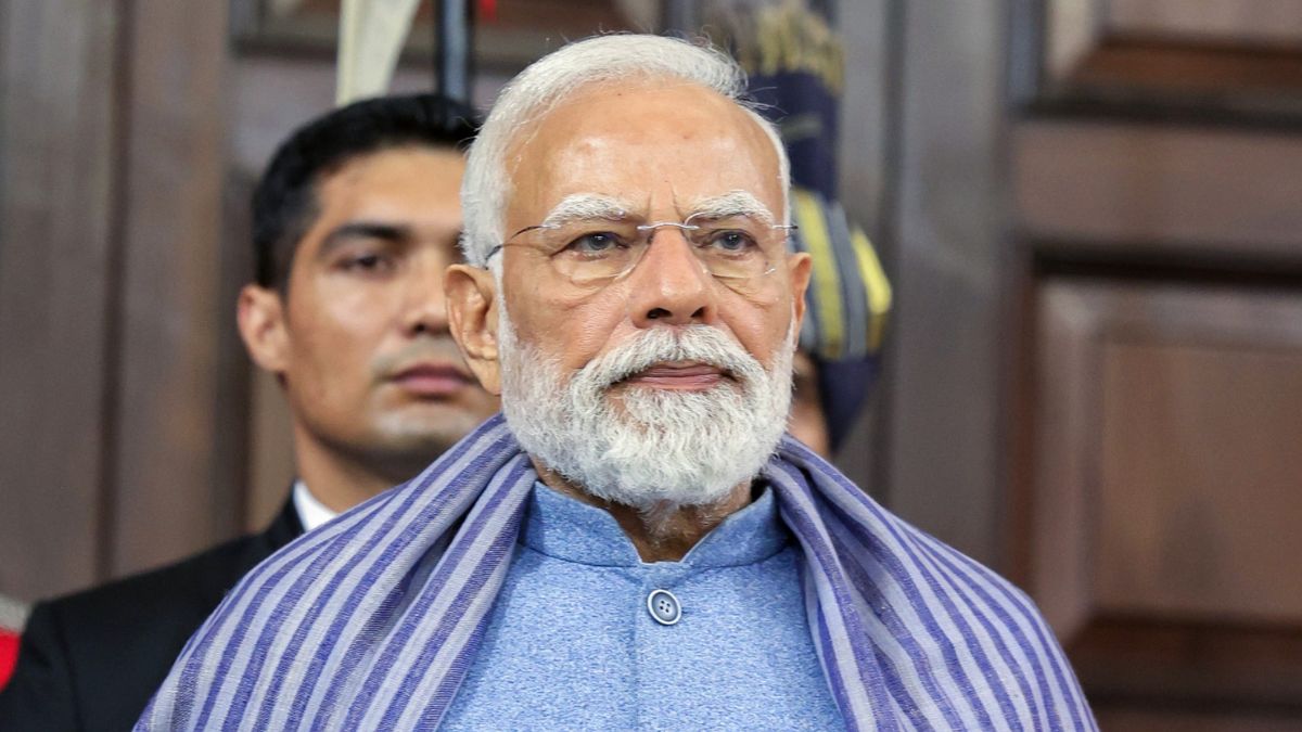 pm modi appeals to the public to prioritize duties for the creation of a developed india