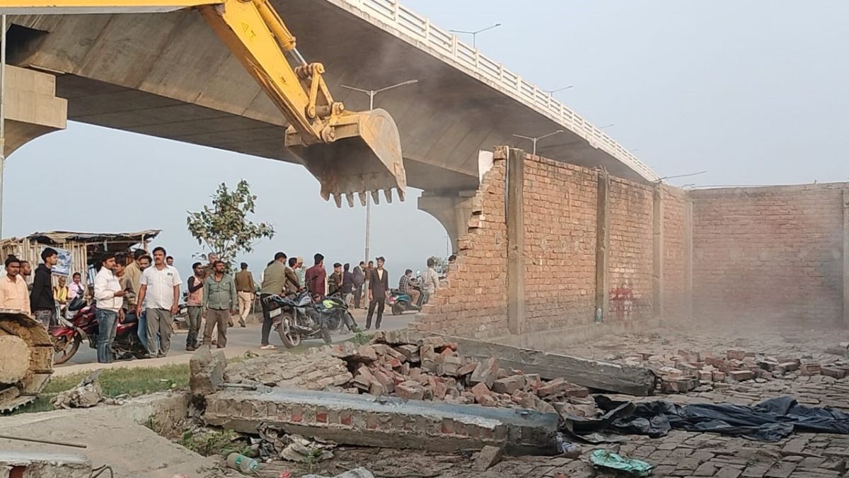patna city ganga ghats encroachment drive 5 parks demolished
