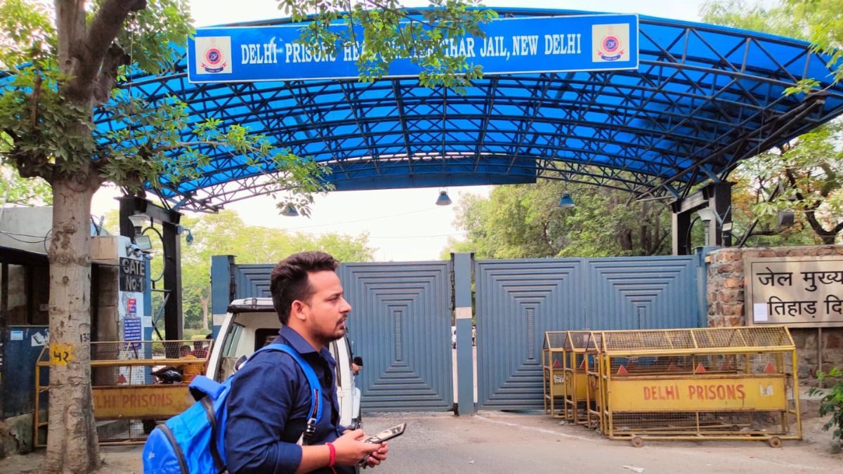 tihar jail semiopen prison dilapidated prisoners shifted