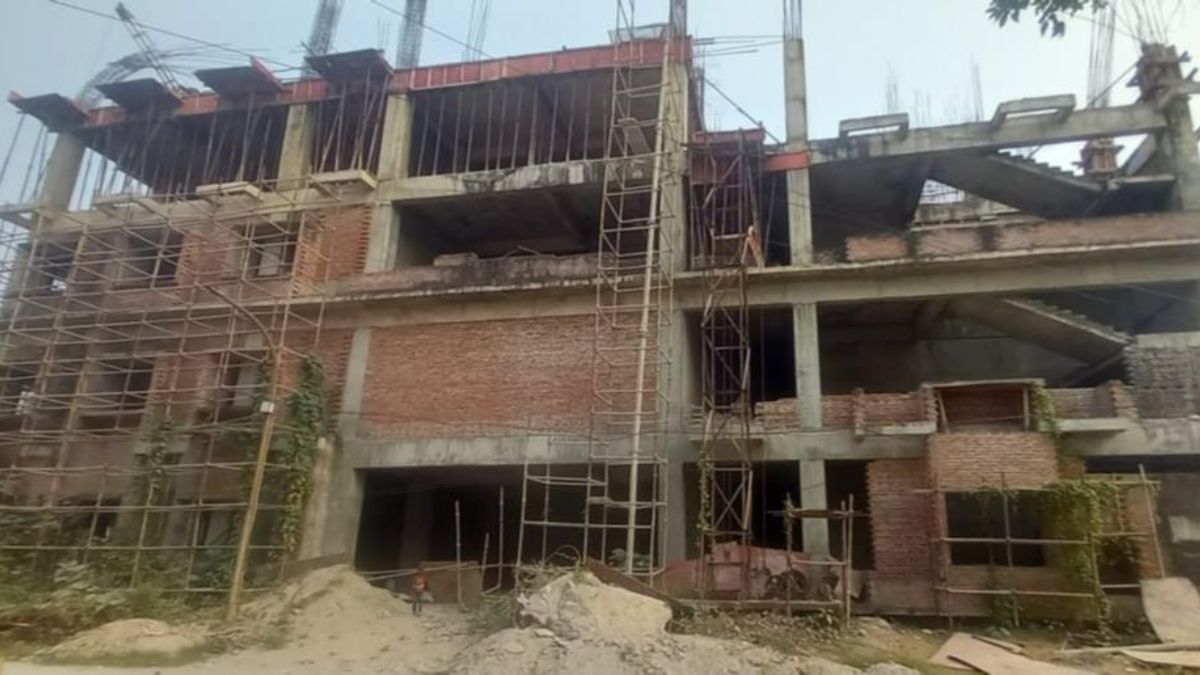 shahjahanpur100bedhospitalbudgetissueacstakescognizancemeetingsoon