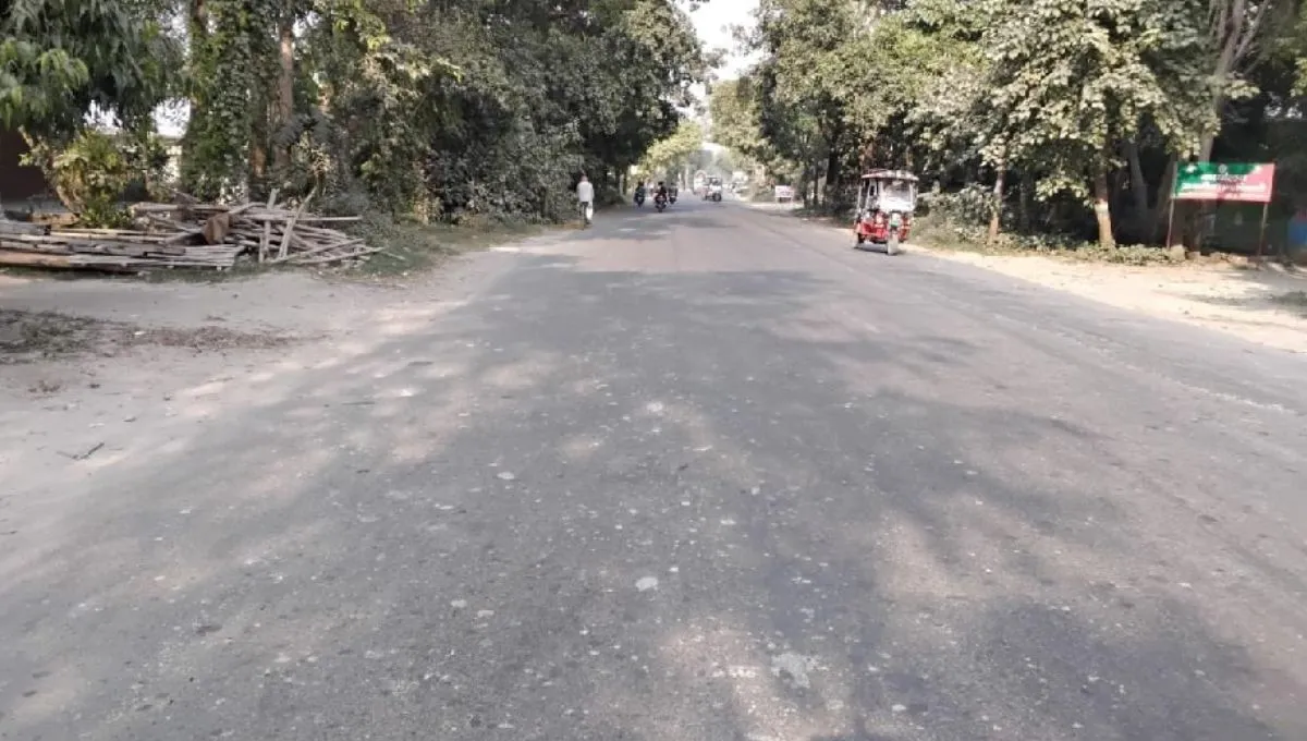 UP Fog: कोहरे में जानलेवा साबित होंगी धूमिल हाईवे की सफेद पट्टियां, अधिकारियों ने दिए सख्त निर्देश 

