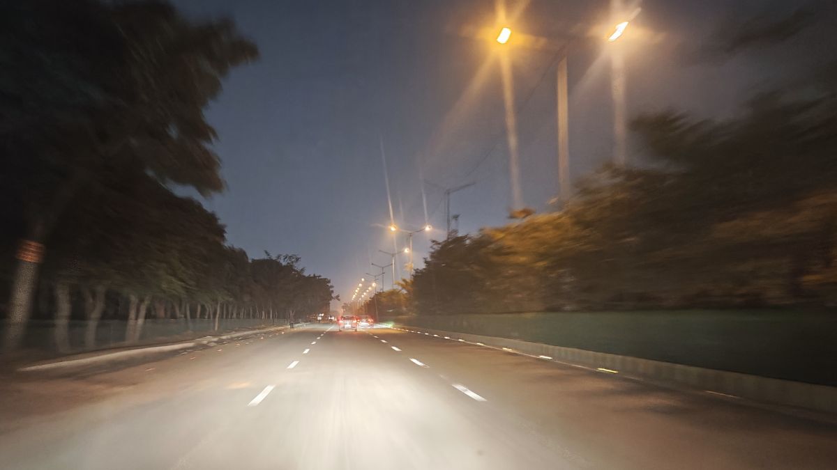 gurugram sectors to light up new streetlight project