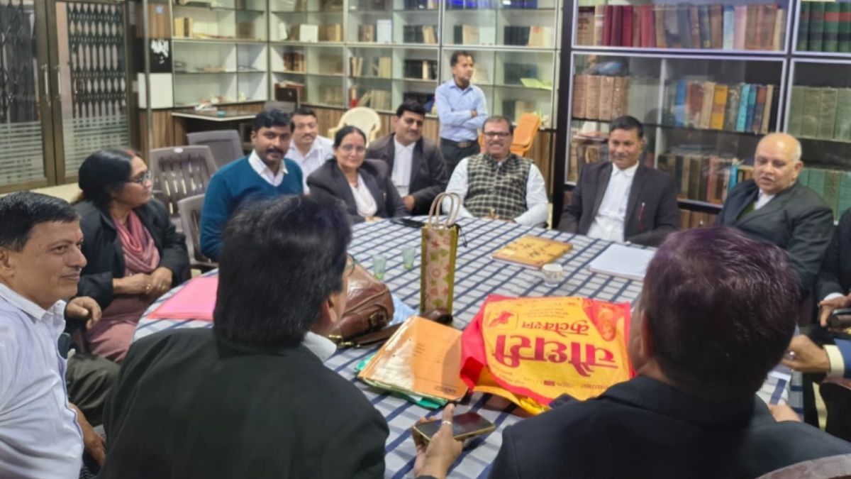 advocates are required to park their vehicles in designated parking spaces