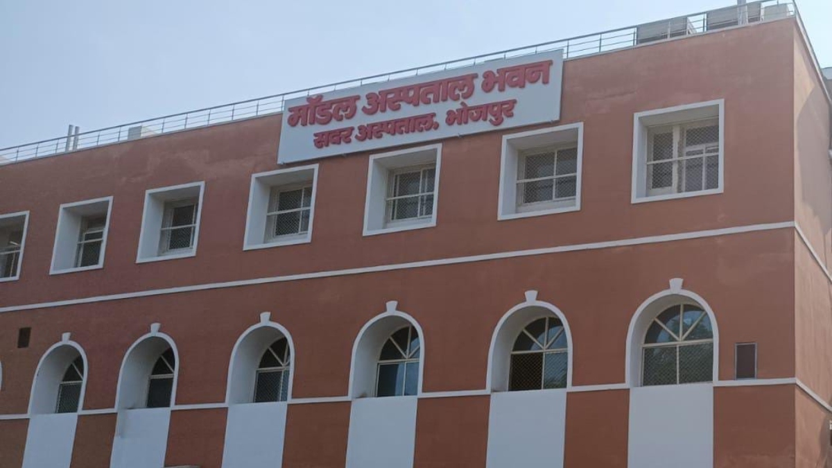 bhojpur hospitals oxygen plant failure reliance on cylinders