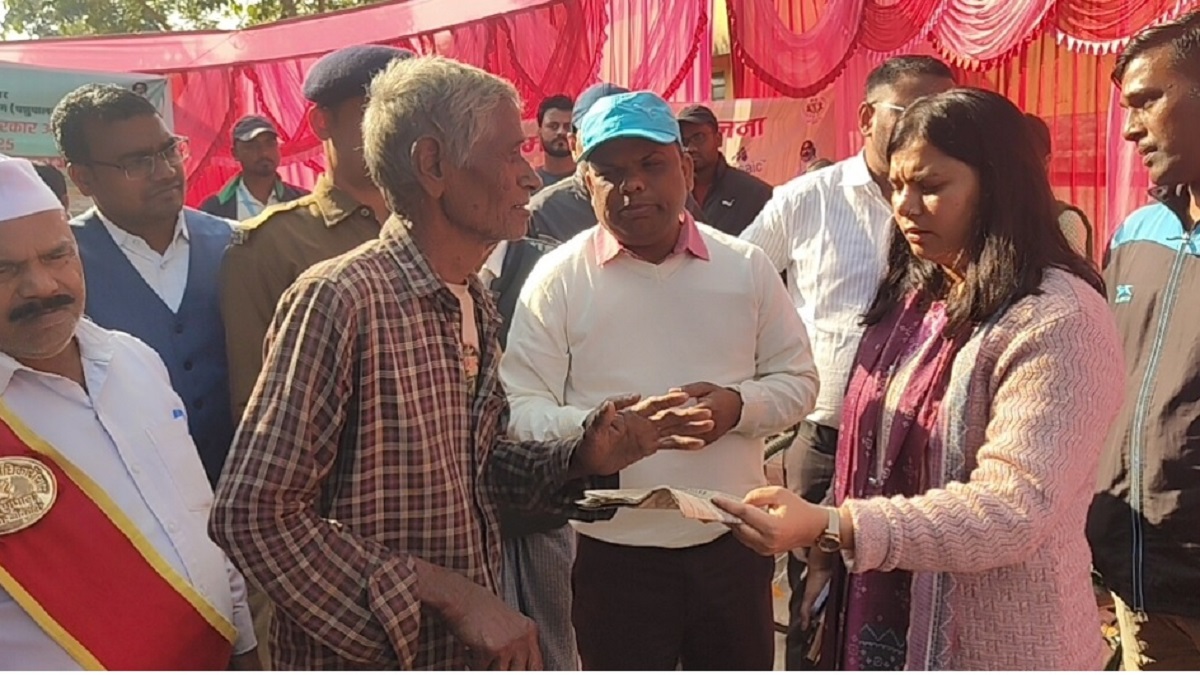 bokaro man claims sterilization failure demands employment for children