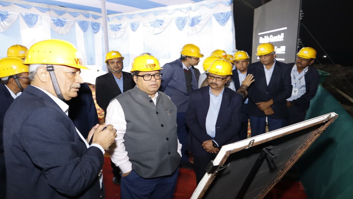 coal secretary concerned about jharia fire calls mining dangerous