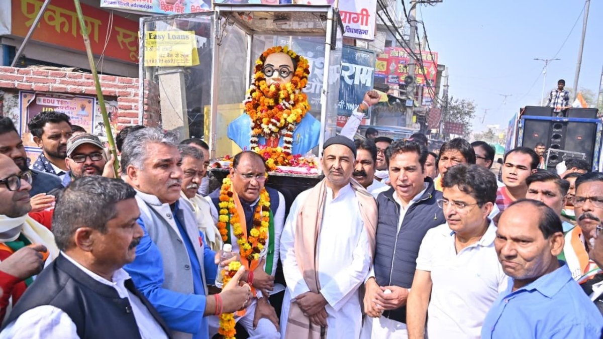 congress rally on constitution day in delhi pledge to protect constitution