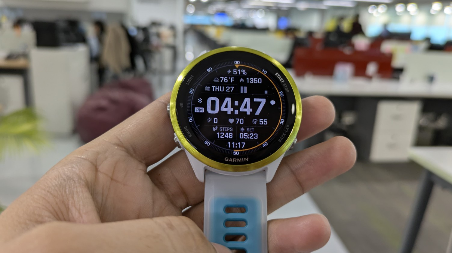garmin forerunner 570 smartwatch review in hindi