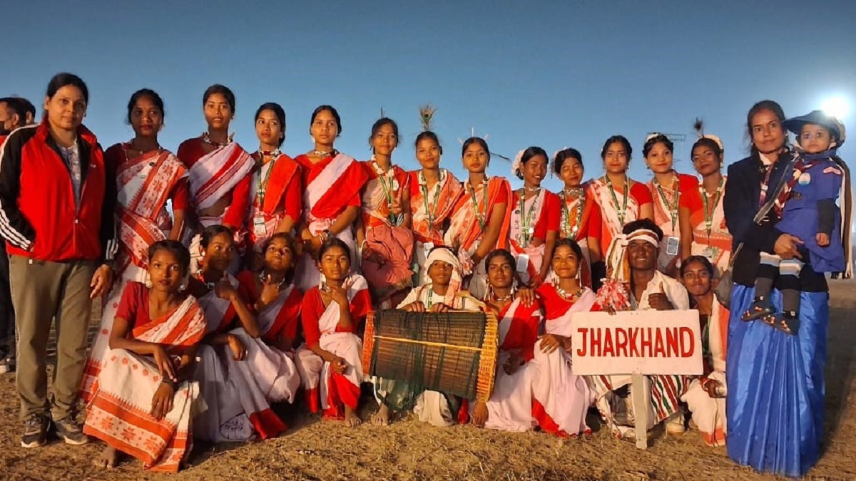 dhanbad students mesmerize at national jamboree in vrindavan with folk dance