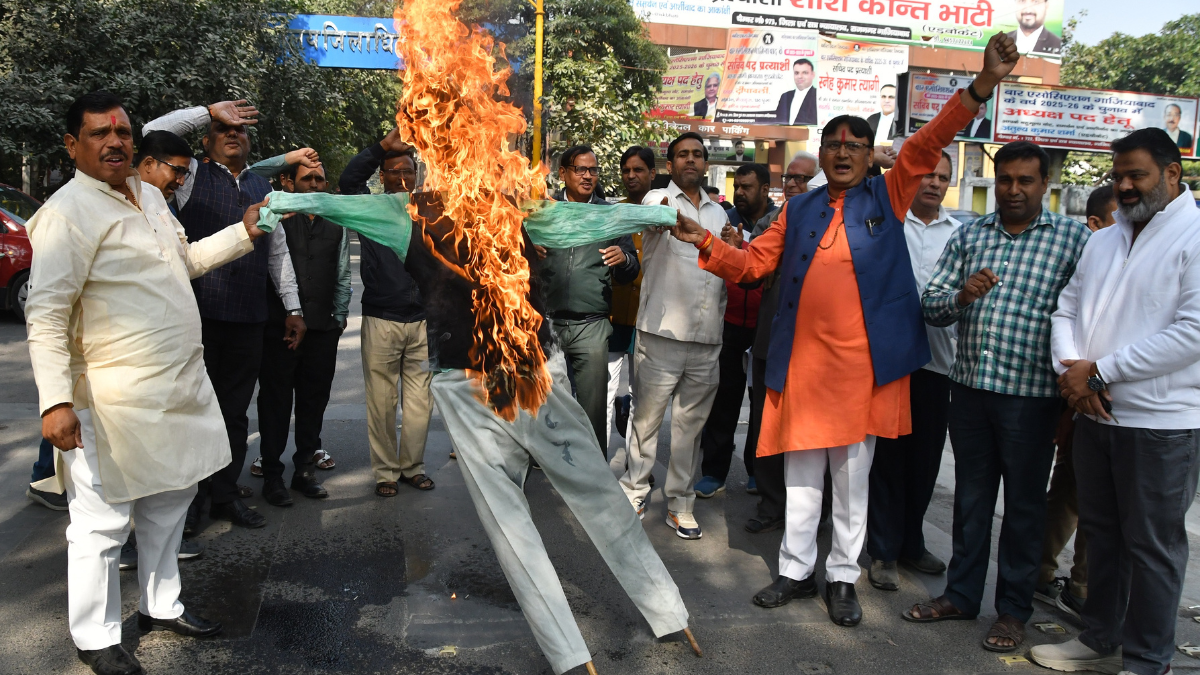 ias santosh verma controversy uproar in ghaziabad reward announced