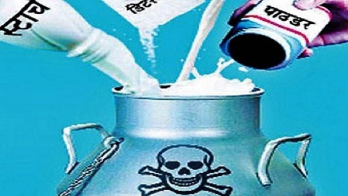 badaunfoodadulteration16shopkeepersfinedupto15lakhforsubstandardmilkpaneeroil