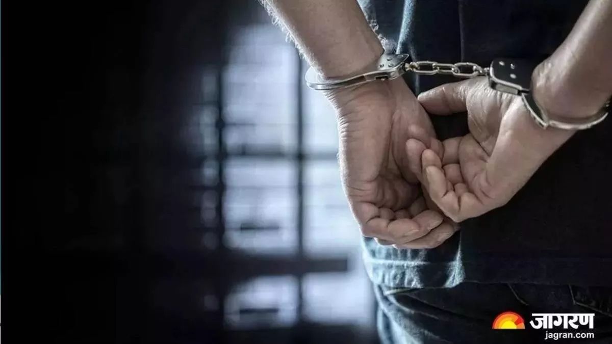 moradabad two arrested with 20 kg ganja worth 10 lakh