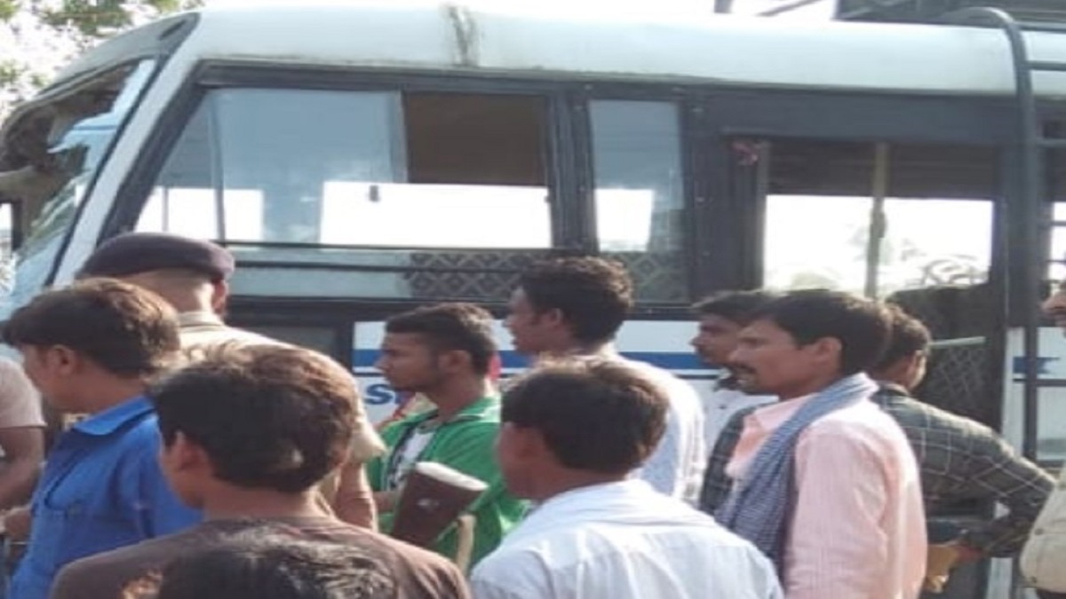 overloading of buses in benipur darbhanga always increases the risk of accidents