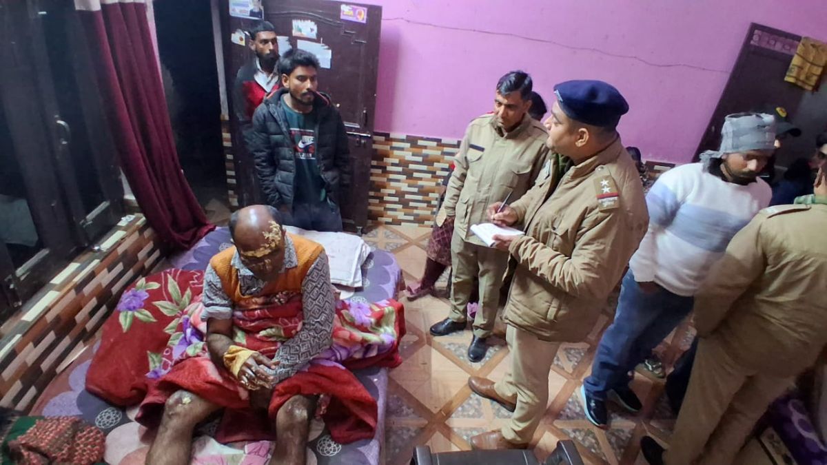 blast while warming by bonfire in pandri five injured