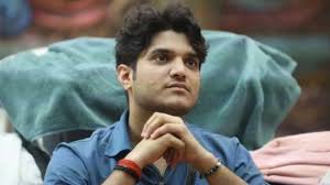 bigg boss 19 fame mridul tiwaris welcome causes traffic violations