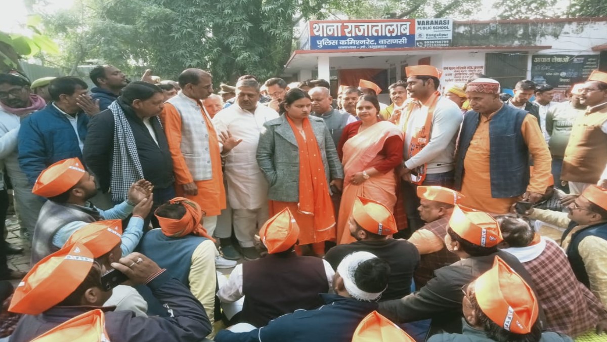bjp worker assaulted by police in rajatalab varanasi protest erupts