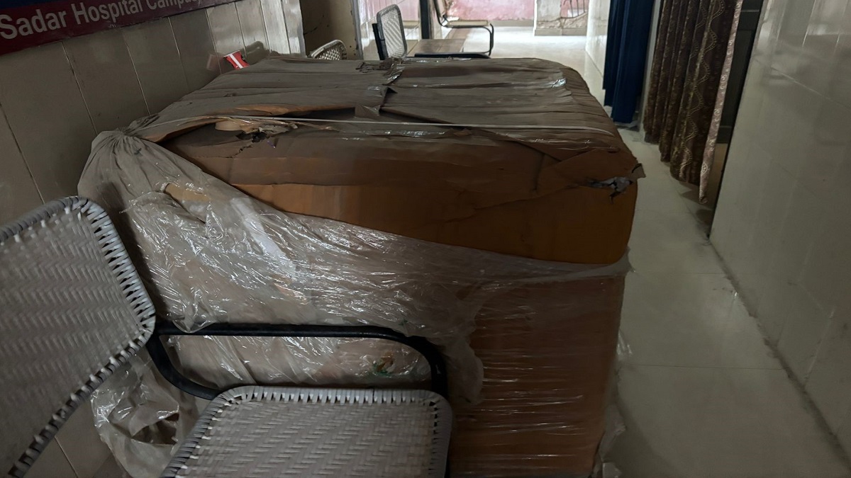 a blood component separation machine has been sitting in a carton in samastipur for 11 months with the department embroiled in licensing and installation issues