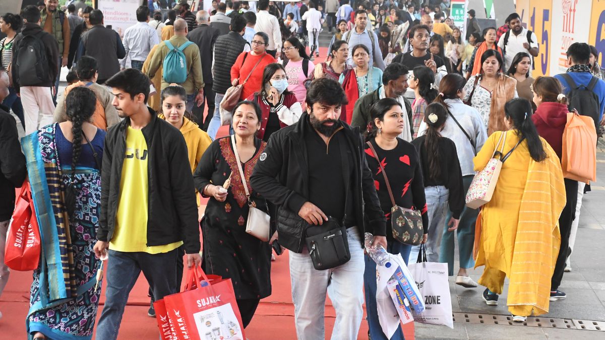 international trade fair delhi crowds and discounts on final day