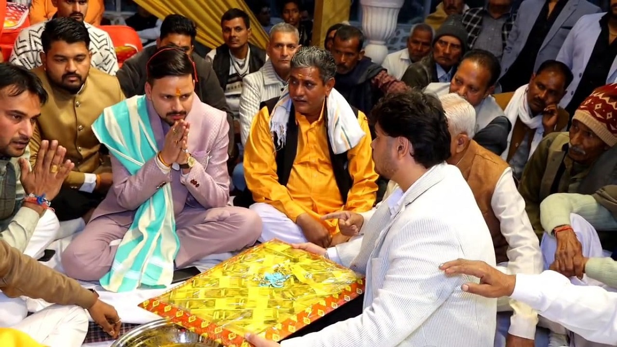 groom refuses 31 million dowry accepts just one rupee inspiring story