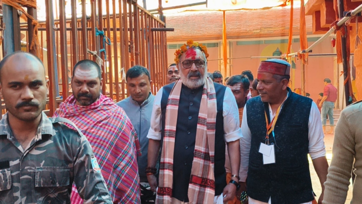 giriraj singh accuses hemant government of turning jharkhand into bengal kerala