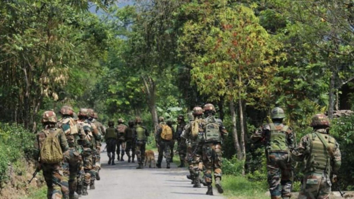manipur assam rifles soldiers injured in myanmar border firing