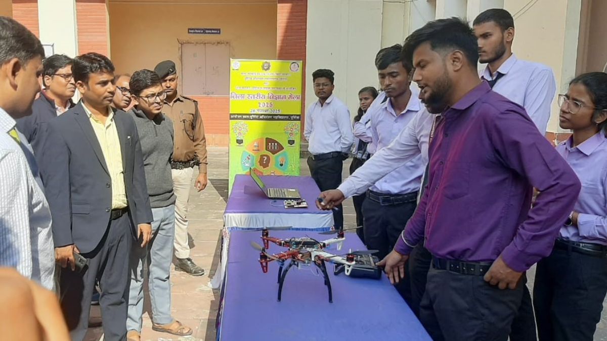 purnia engineering college science fair studentmade voting machine
