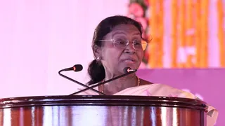 प्रजापिता ब्रह्माकुमारीज ईश्वरीय विश्वविद्यालय के विश्व एकता एवं विश्वास के लिए ध्यान (योग) के राज्य स्तरीय उद्घाटन समारोह में राष्ट्रपति द्रौपदी मुर्मु