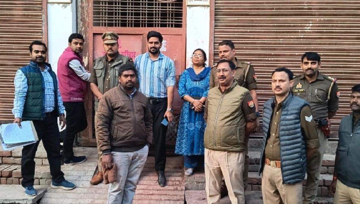 kushinagar fake fertilizer factory busted arrests made