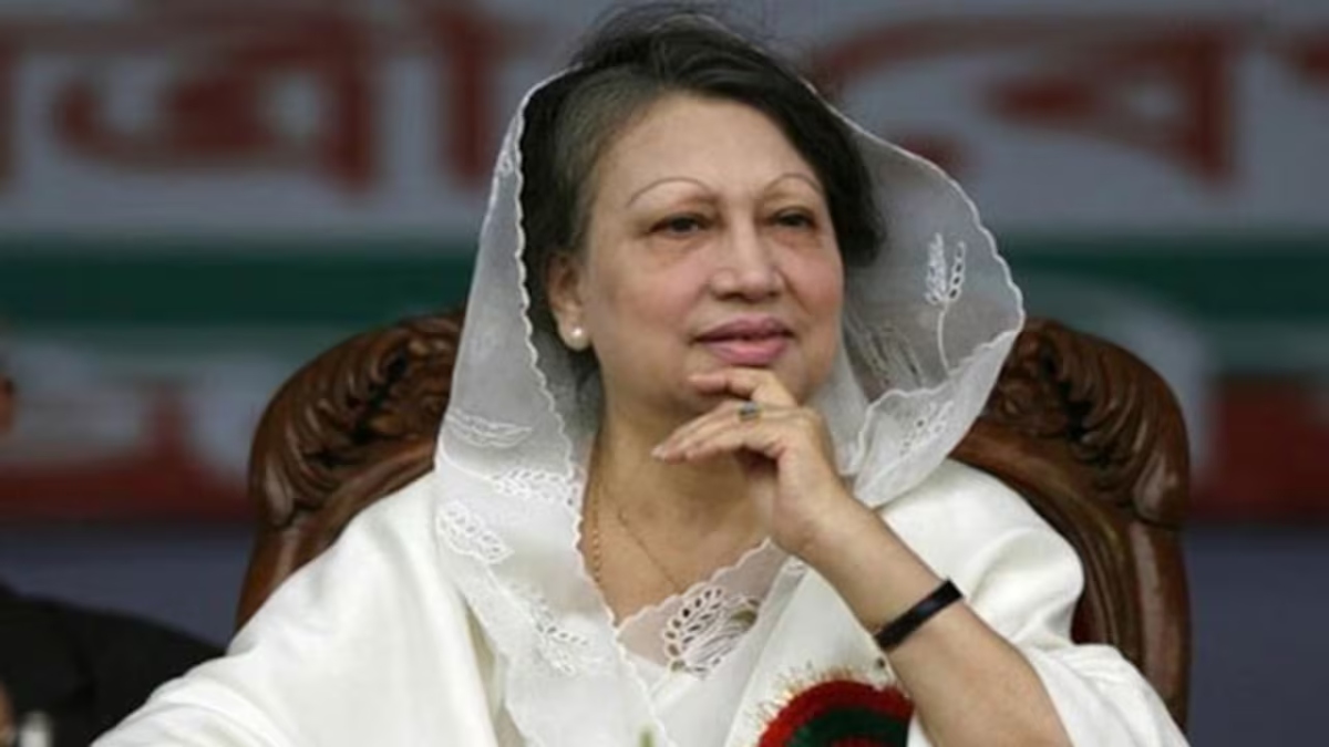 former bangladesh pm khaleda zia is in critical condition and has been hospitalized