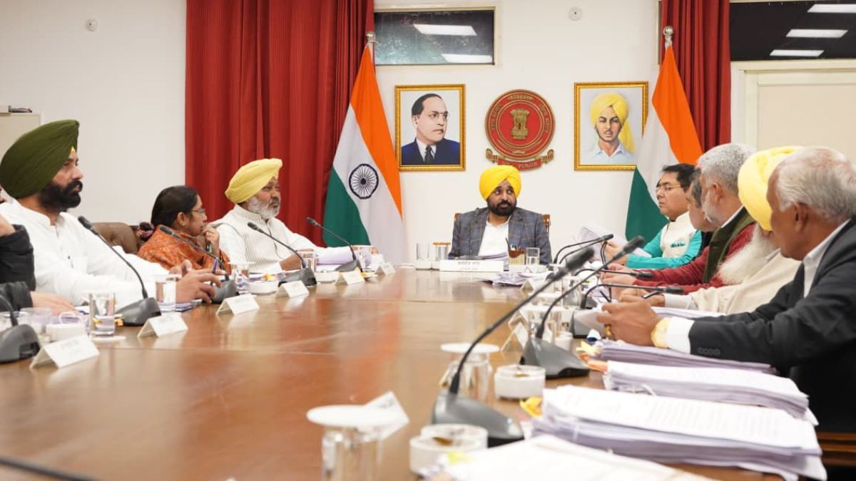 punjab approves listing of 300 specialist doctors for better healthcare