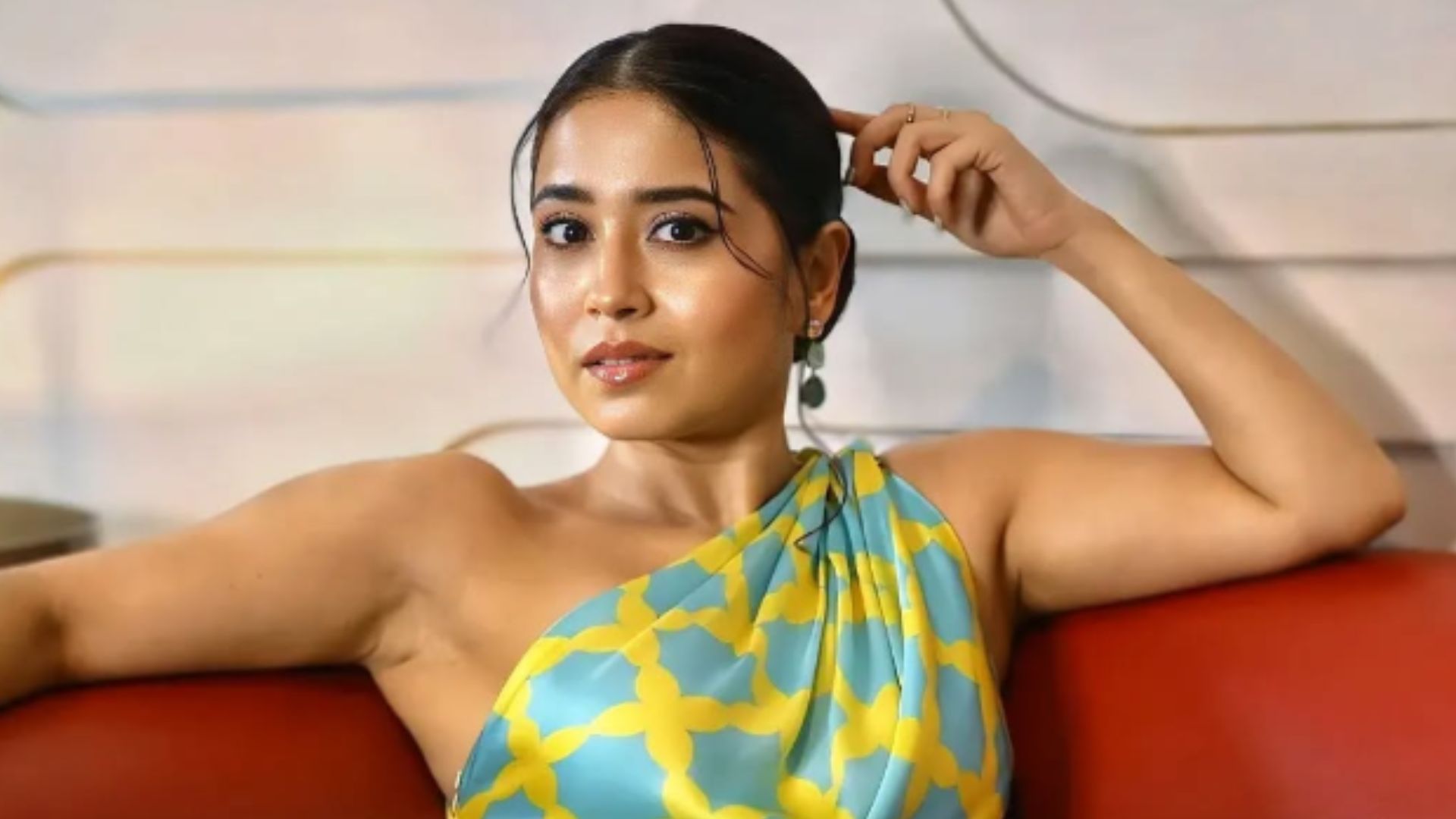 mirzapur star shweta tripathi becomes producer of horror film nava just after pankaj tripathi produced perfect family