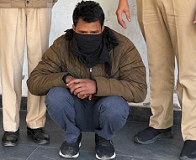 chain snatching arrest tricity criminal nabbed in zirakpur